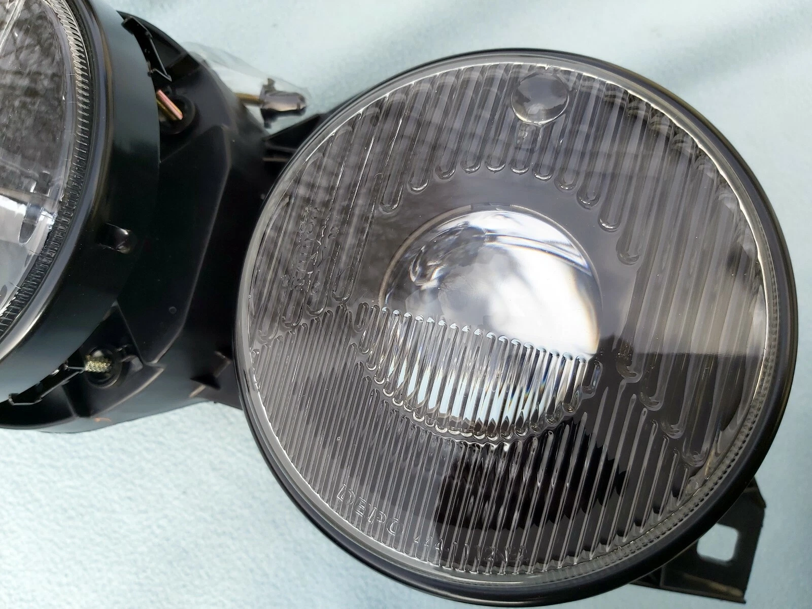 BLACK HEADLIGHTS for BMW E30 M3. EURO STYLE HEADLIGHTS SMILEYS.