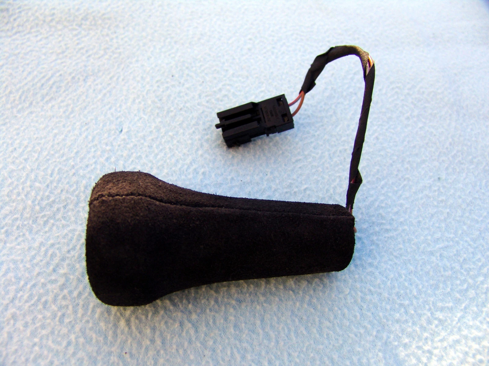 ORIGINAL BMW E30 M3 Sport Evolution Illuminated Shift Knob - Suede / Rough Leather