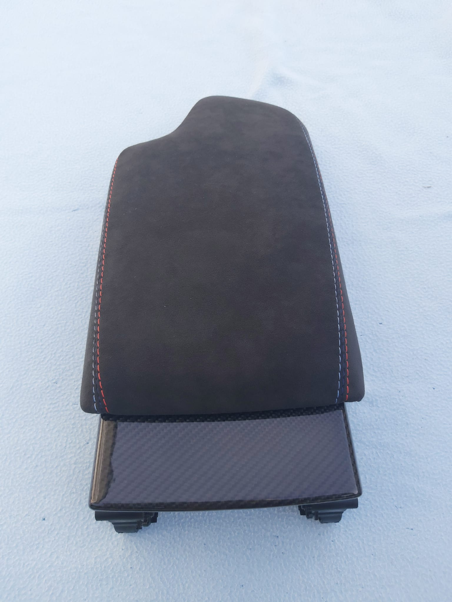 BMW F80 M3 F82 M4 ARMREST, NEW 9002 ALCANTARA with M-STITCHING and CARBON Cover