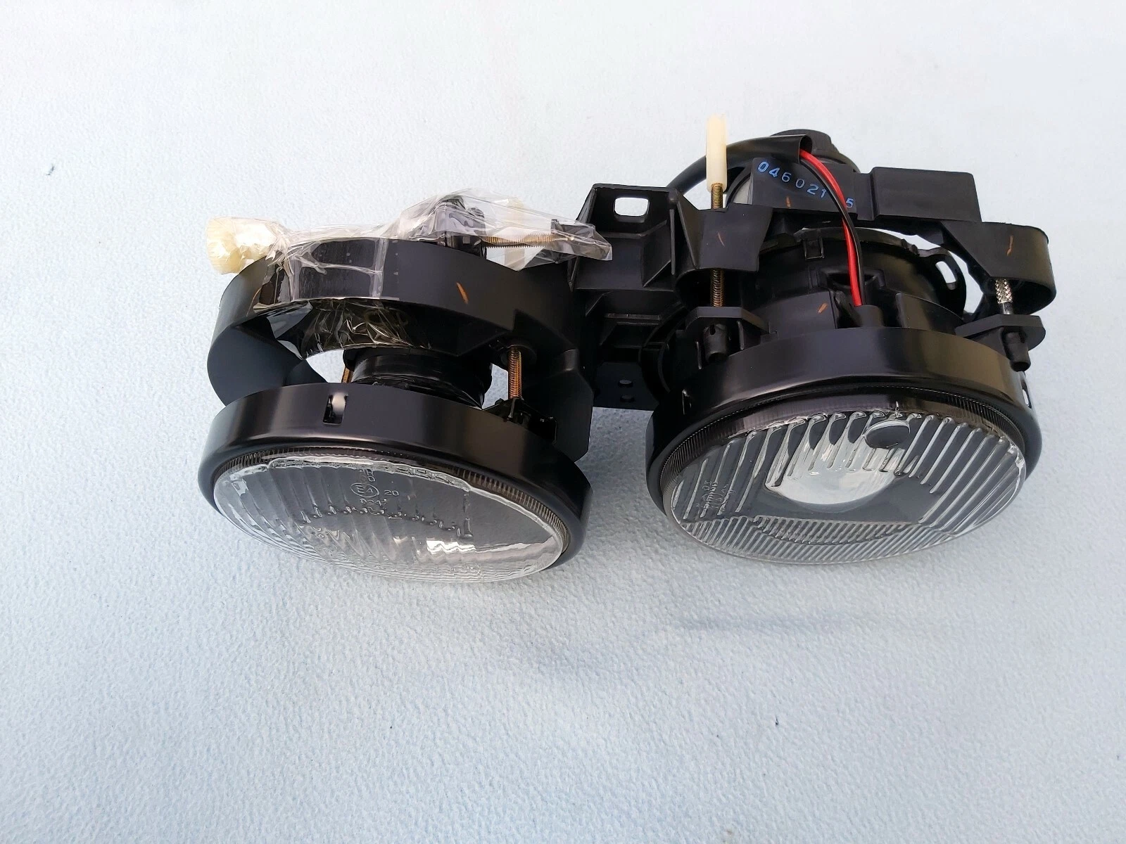 BLACK HEADLIGHTS for BMW E30 M3. EURO STYLE HEADLIGHTS SMILEYS.