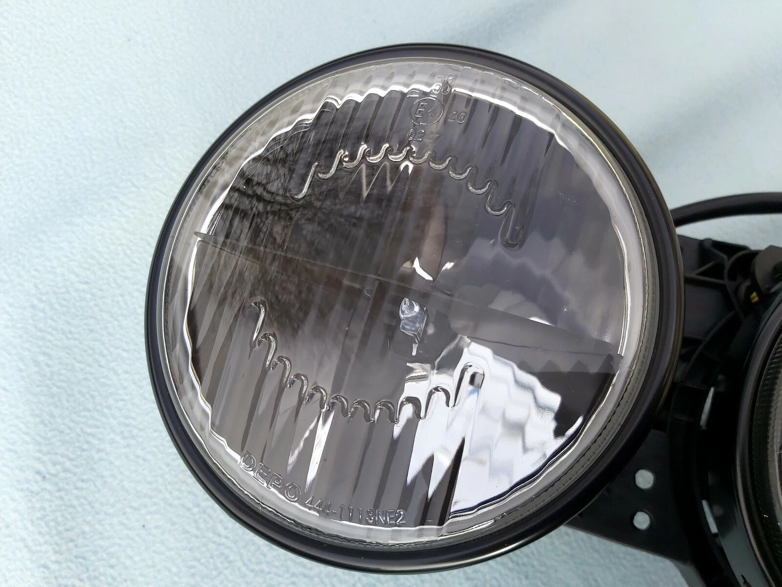 BLACK HEADLIGHTS for BMW E30 M3. EURO STYLE HEADLIGHTS SMILEYS.