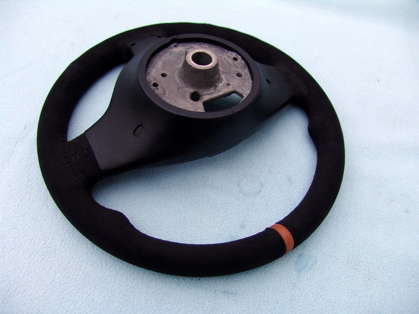 BMW M Technic steering wheel E39, E46, Alcantara + Cinnamon top center stripe