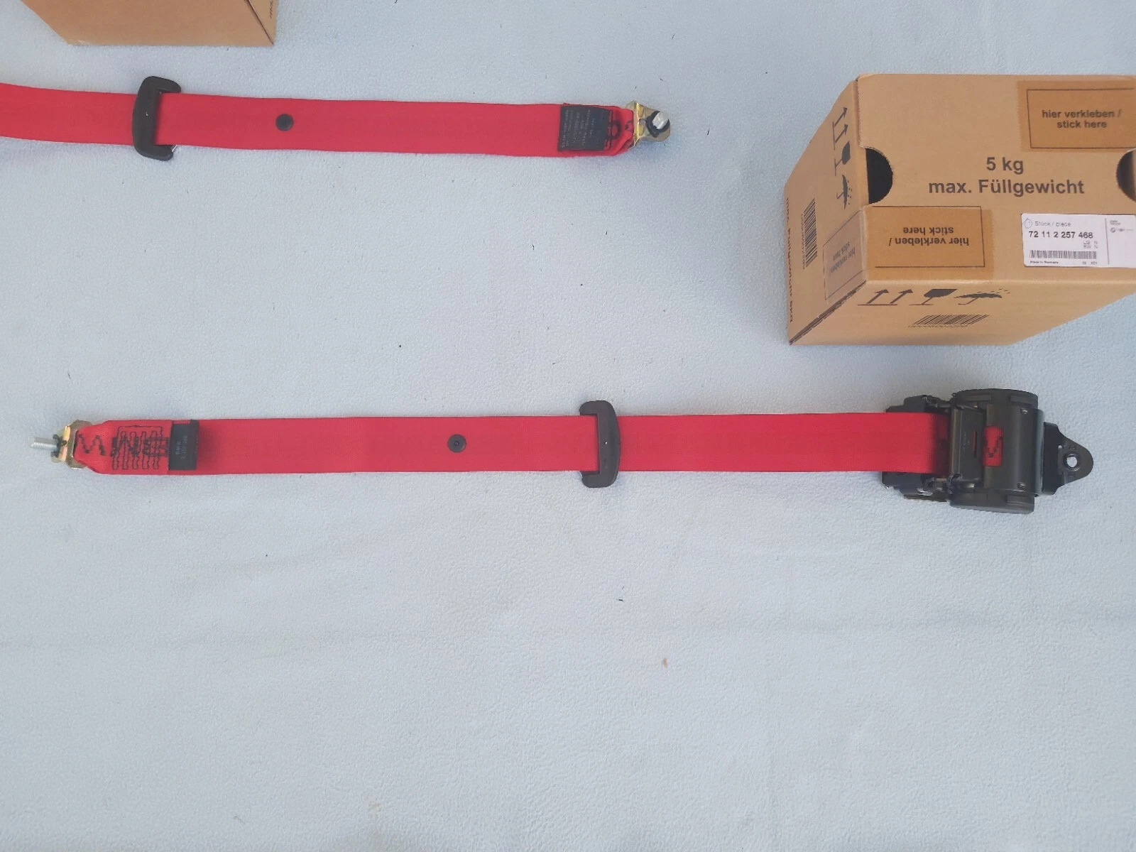 GENUINE BMW E36 RED MOTORSPORT UPPER REAR BELTS (LEFT + RIGHT)
