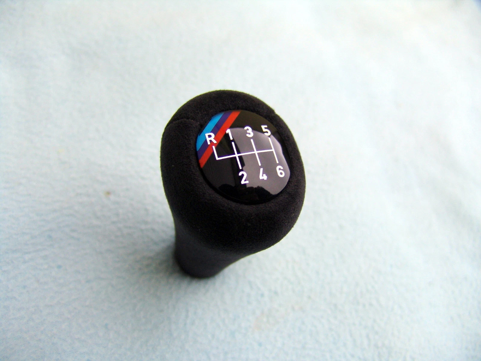 BMW E31, E34, E36 M3 SHIFT KNOB, NEW ALCANTARA AND 6 SPEED EMBLEM