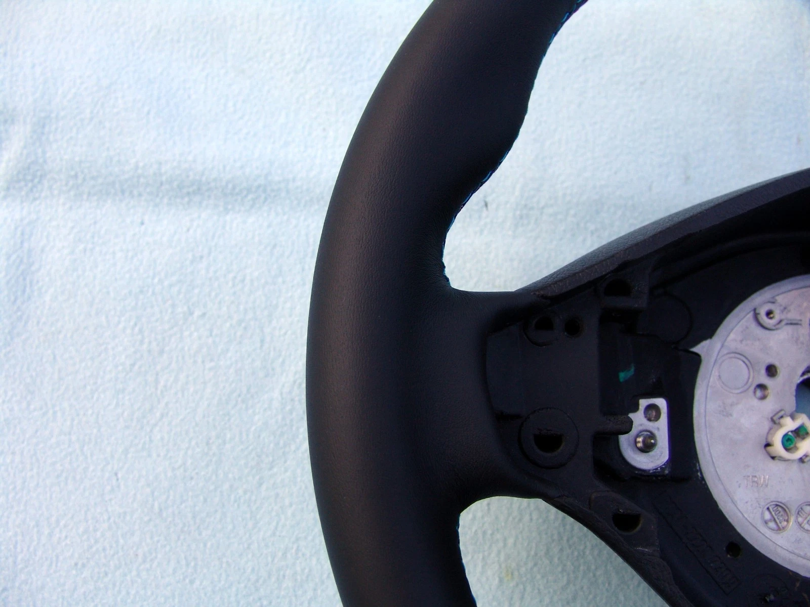 BMW M TECHNIC SPORTS STEERING WHEEL, E36 M3 NEW NAPPA LEATHER, 3 COLOR STITCHING