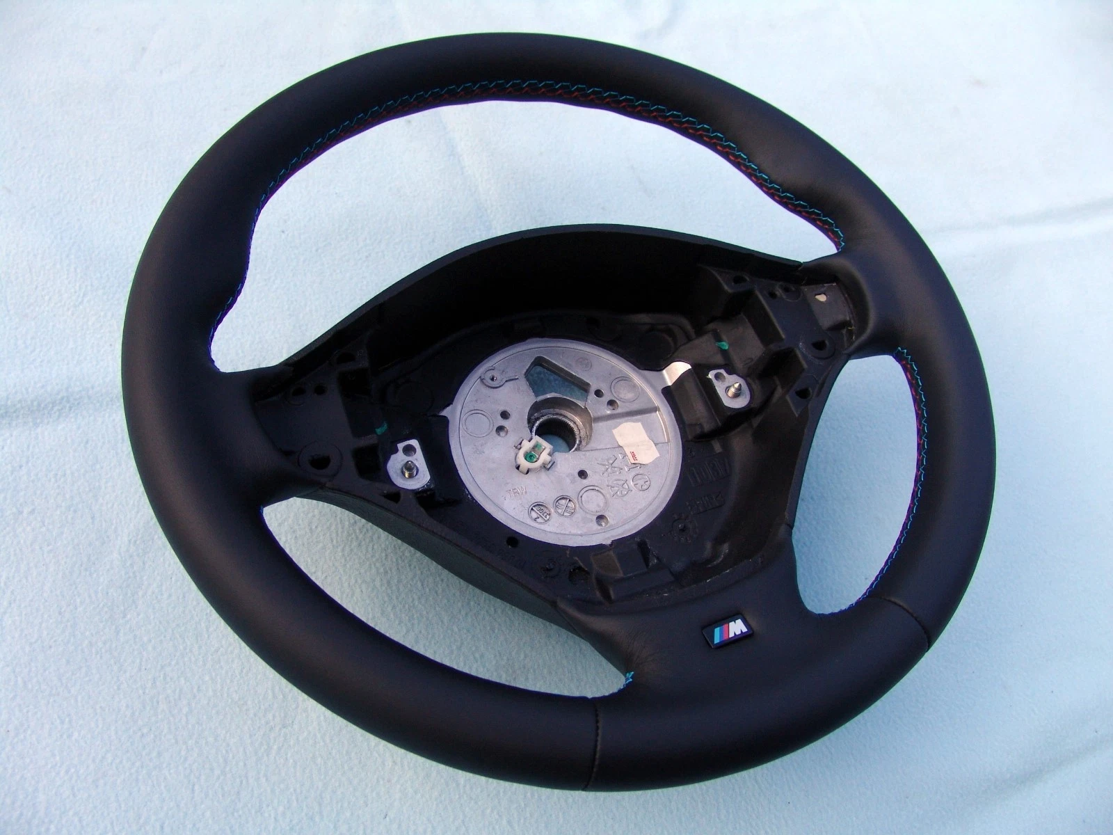 BMW M TECHNIC SPORTS STEERING WHEEL, E36 M3 NEW NAPPA LEATHER, 3 COLOR STITCHING