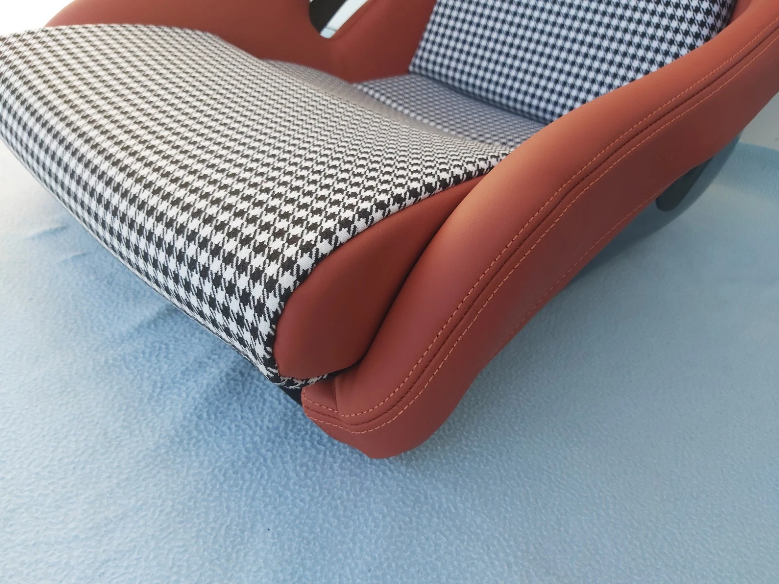AUTHENTIC RECARO POLE POSITION ABE SEAT – CUSTOM UPHOLSTERED